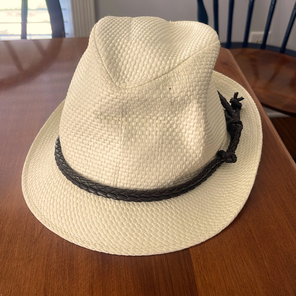 Good fellow & Co Unisex Fedora woven cream faux leather band L/XL EX COND